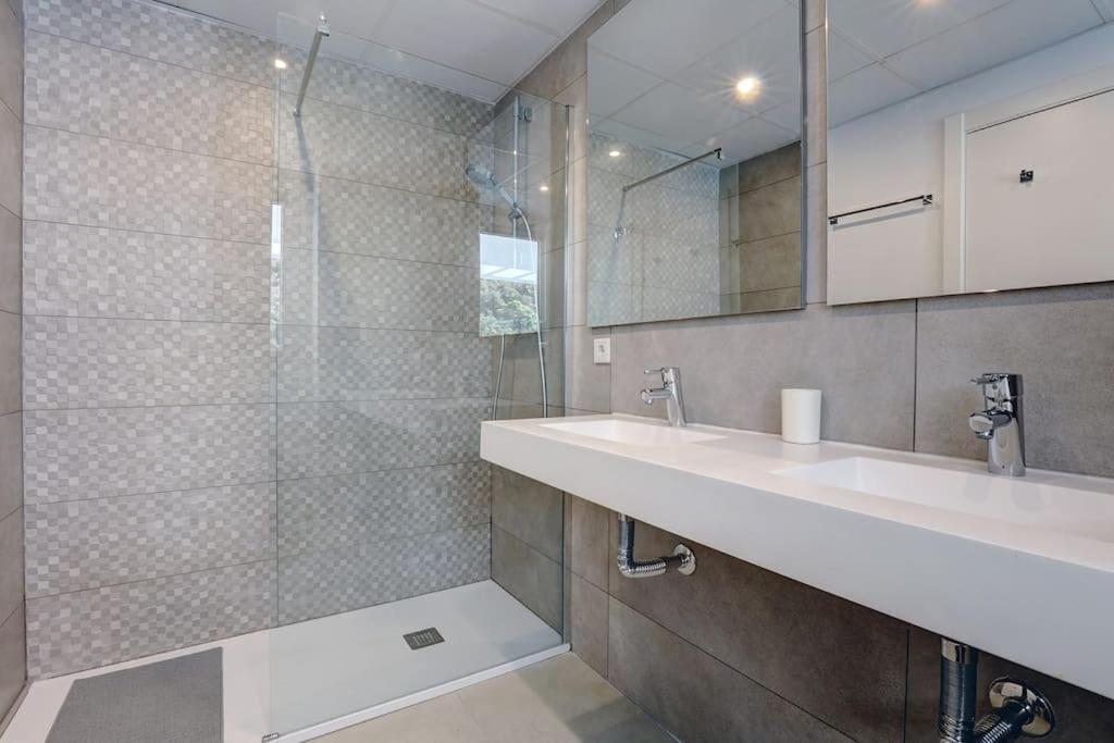 Riverside Benahavis Holiday Rental Apartment Ngoại thất bức ảnh
